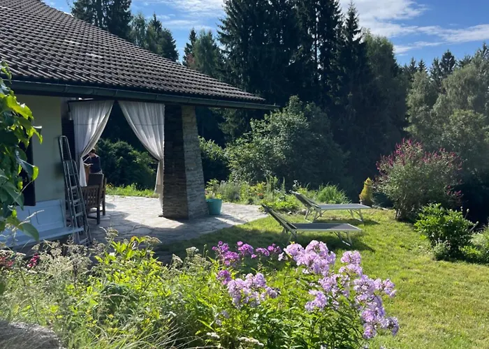 Дом отдыха Golf Und Berglodge Velden Am Woerthersee Кёстенберг